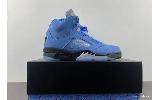 Jordan DV1310-401 Air RETRO 5  “UNC”  DV1310-401 0630